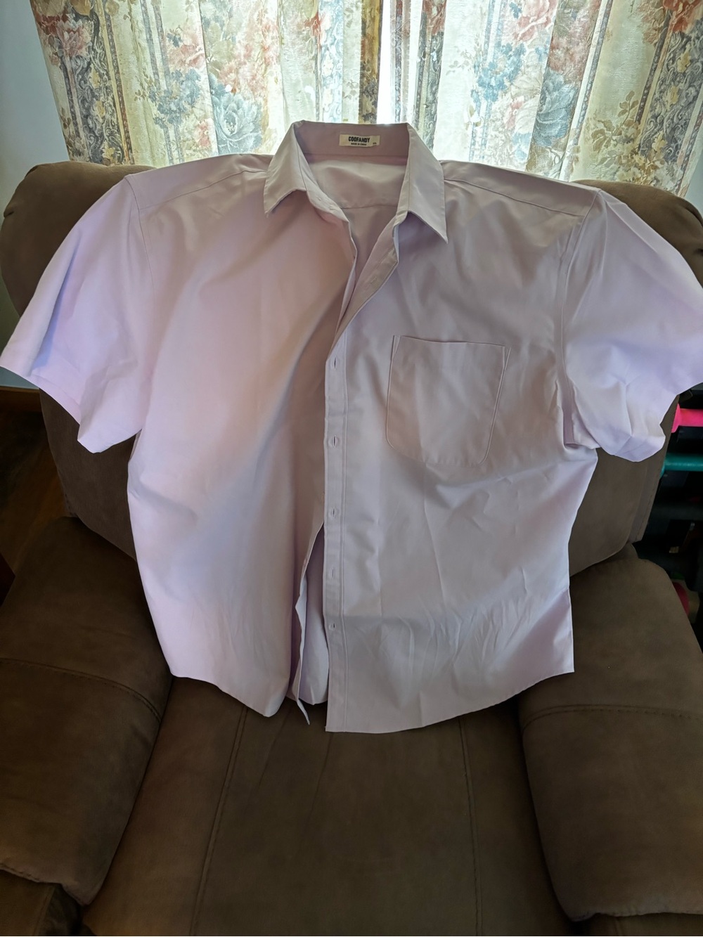 Men's Short-Sleeve Casual Button-Down Shirt - Light Pink/Purple